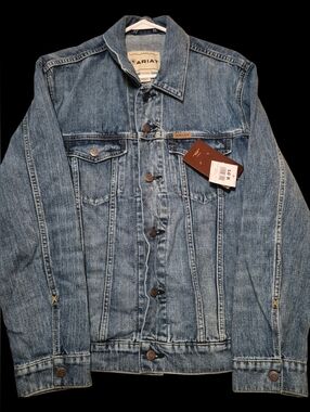 ARIAT SZ LG NWT Dark Wash Denim Jean Jacket
